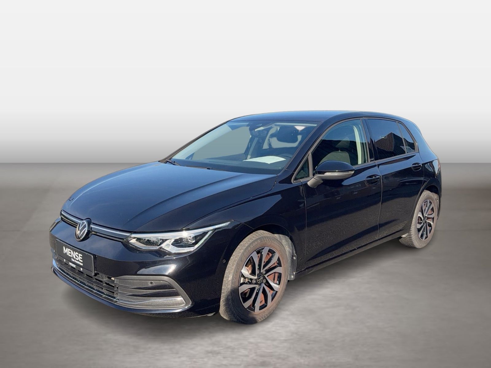 Fahrzeug autohaus mense Fahrzeugabbildung Volkswagen Golf VIII 1.5 TSI Active IQ.Light Matrix CarPlay - mit KI generiert/bearbeitet