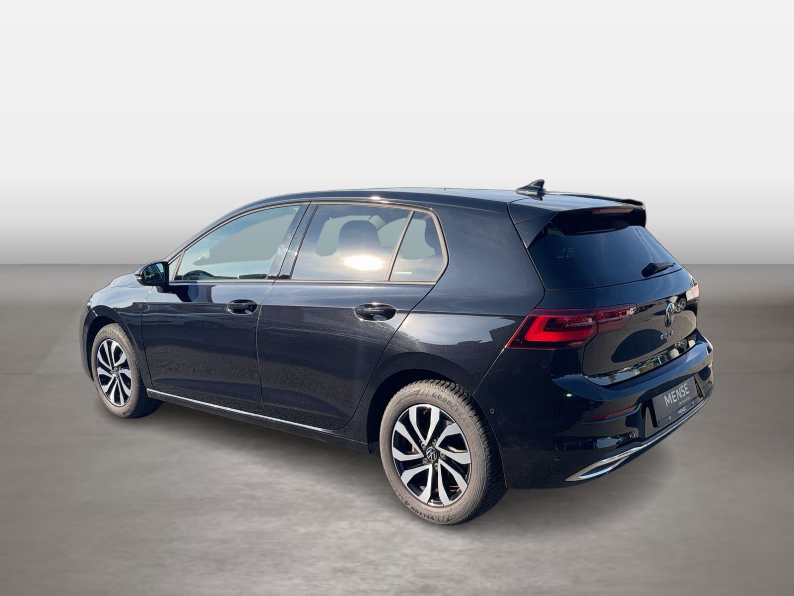 Fahrzeug autohaus mense Fahrzeugabbildung Volkswagen Golf VIII 1.5 TSI Active IQ.Light Matrix CarPlay - mit KI generiert/bearbeitet