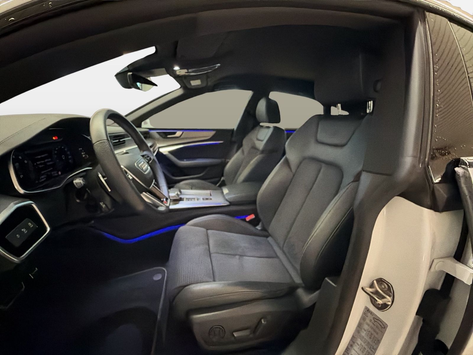 Fahrzeug autohaus mense Fahrzeugabbildung Audi A7 Sportback 45 TFSI S tronic S line CarPlay AHK - mit KI generiert/bearbeitet