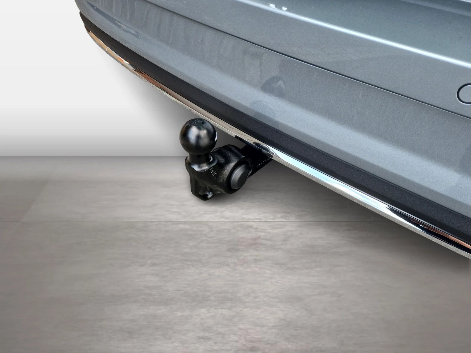 Fahrzeugabbildung SKODA Karoq 1.5 TSI ACT Sportline Matrix AHK 4xSHZG LM - mit KI generiert/bearbeitet