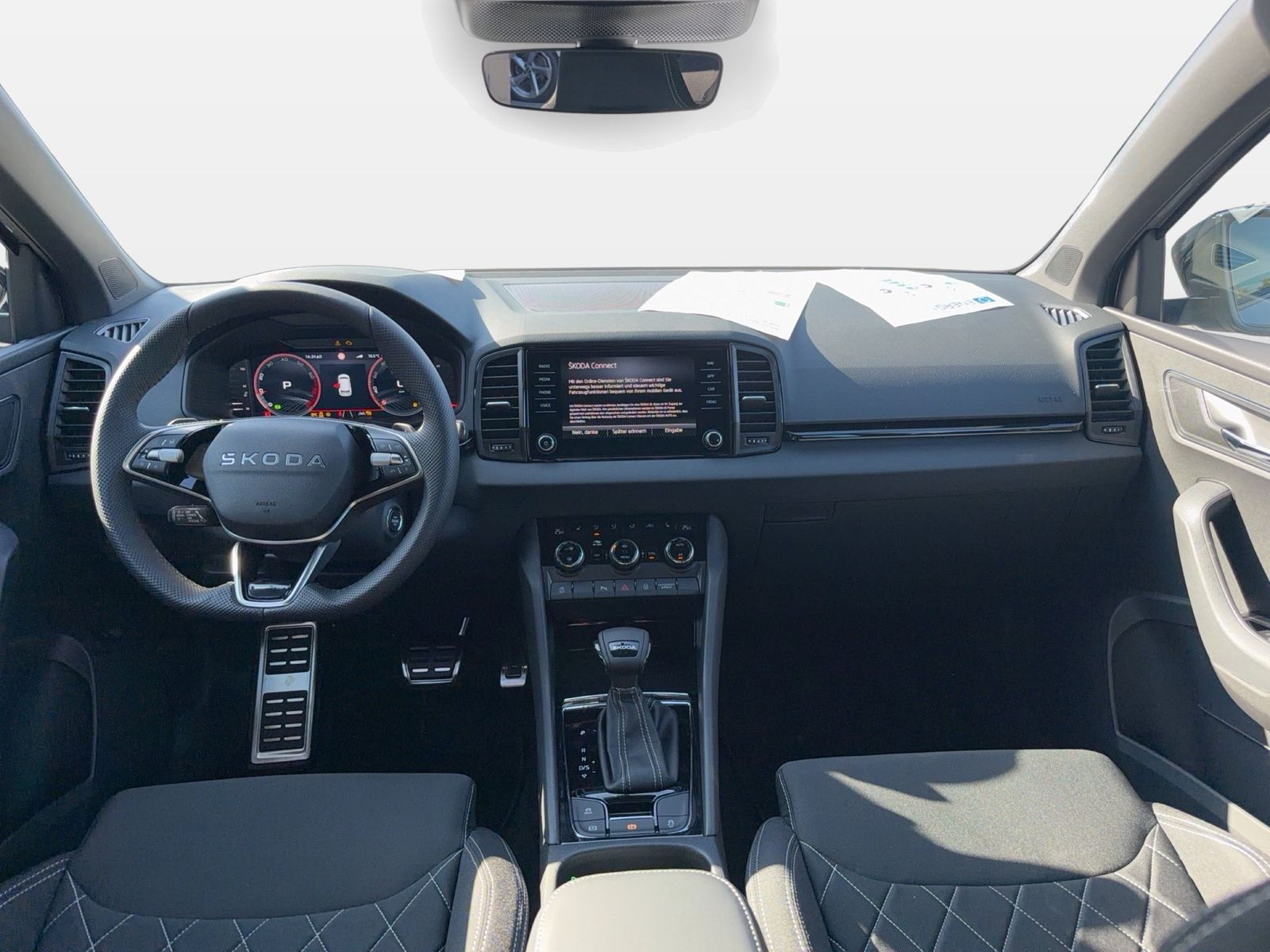 Fahrzeug autohaus mense Fahrzeugabbildung SKODA Karoq 1.5 TSI ACT Sportline Matrix AHK 4xSHZG LM - mit KI generiert/bearbeitet