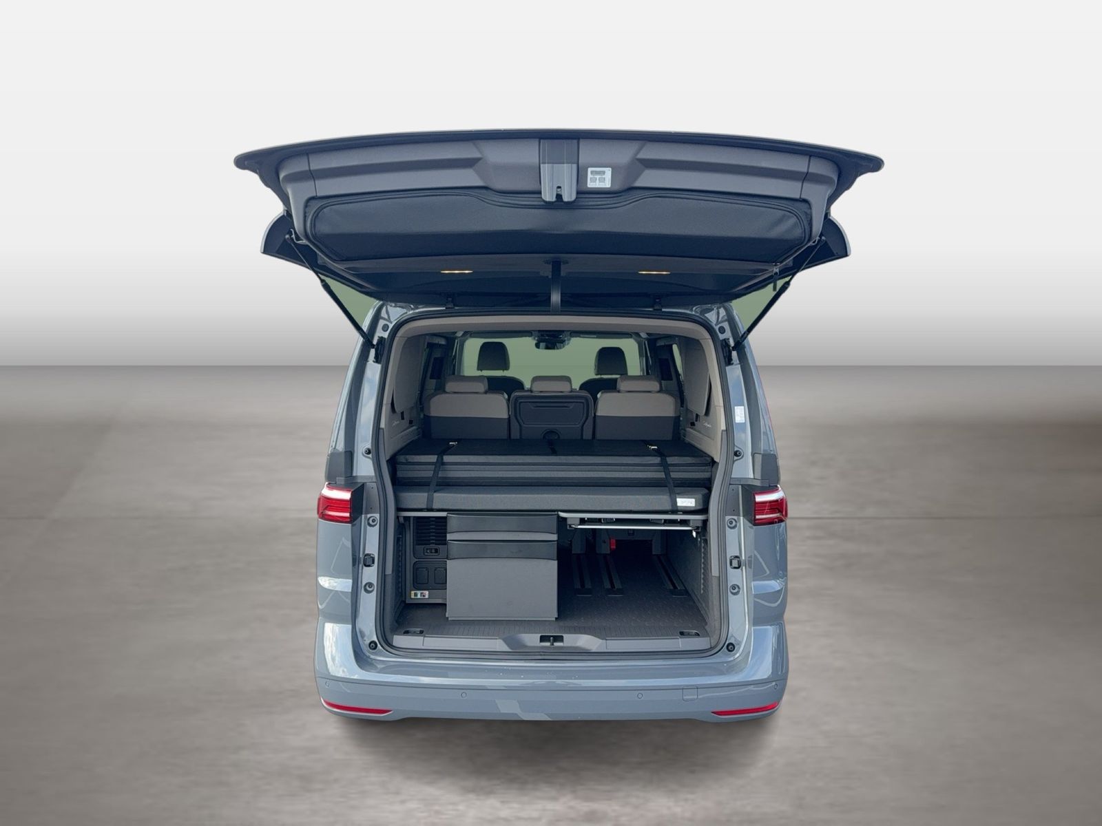 Fahrzeug autohaus mense Fahrzeugabbildung Volkswagen California Beach Camper Motor: 2.0 l TDI SCR 110 - mit KI generiert/bearbeitet