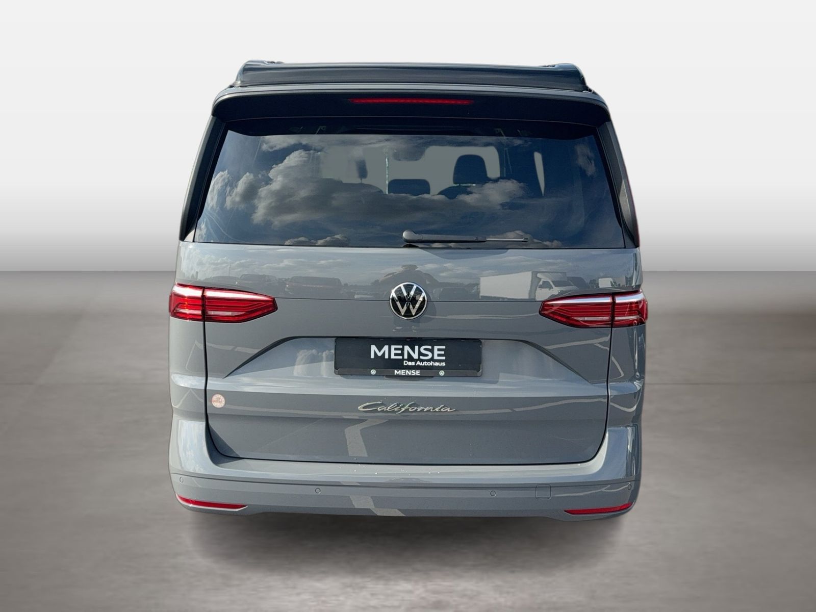 Fahrzeug autohaus mense Fahrzeugabbildung Volkswagen California Beach Camper Motor: 2.0 l TDI SCR 110 - mit KI generiert/bearbeitet