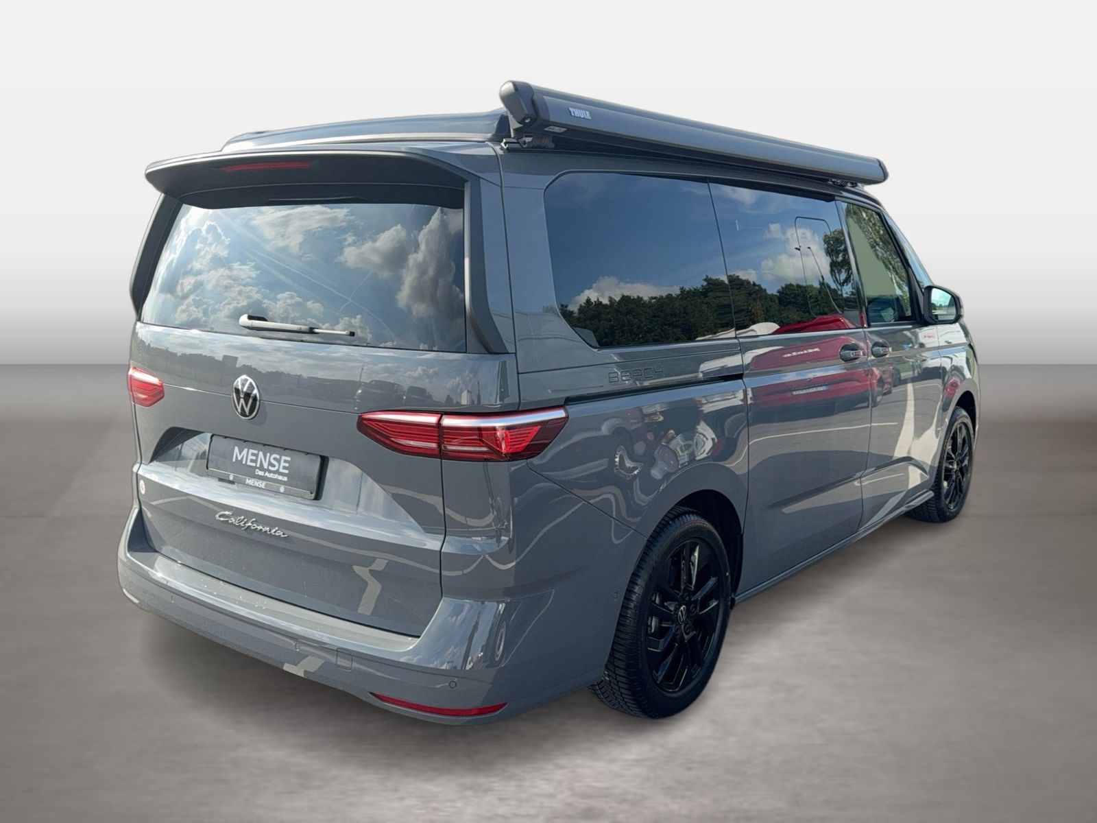 Fahrzeug autohaus mense Fahrzeugabbildung Volkswagen California Beach Camper Motor: 2.0 l TDI SCR 110 - mit KI generiert/bearbeitet