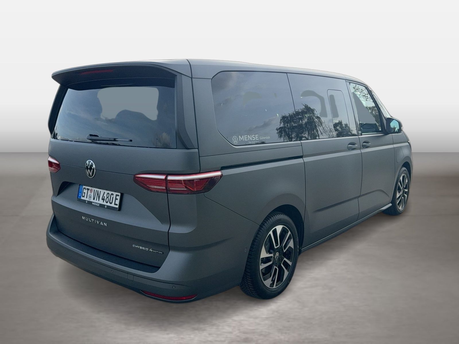 Fahrzeug autohaus mense Fahrzeugabbildung Volkswagen Multivan T7 Generation 1.5 eHybrid 4M 130kW DSG - mit KI generiert/bearbeitet