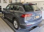 Fahrzeugabbildung Volkswagen Tiguan 1.4 TSI eHybrid DSG Life CarPlay|AHK|ACC - mit KI generiert/bearbeitet
