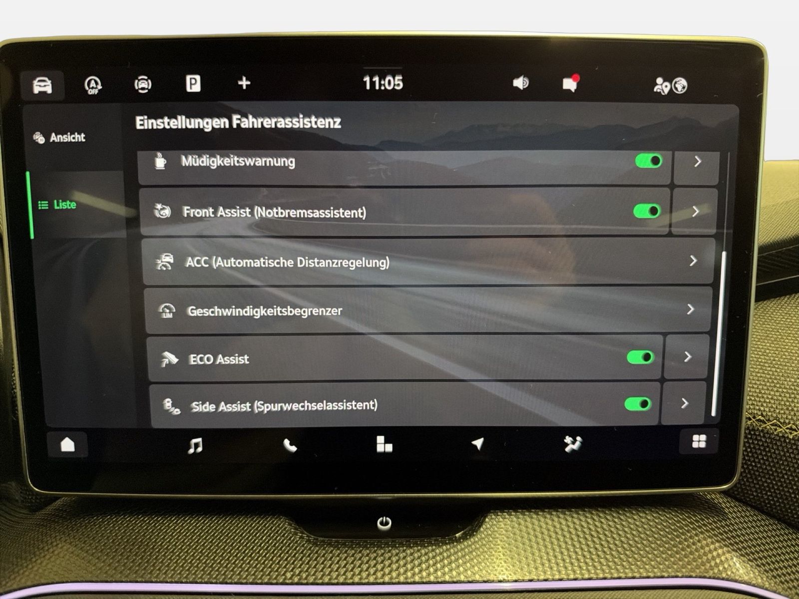 Fahrzeugabbildung SKODA Kodiaq Selection 2.0l TDI 142kW 7-Gang-DSG 4x4 A - mit KI generiert/bearbeitet