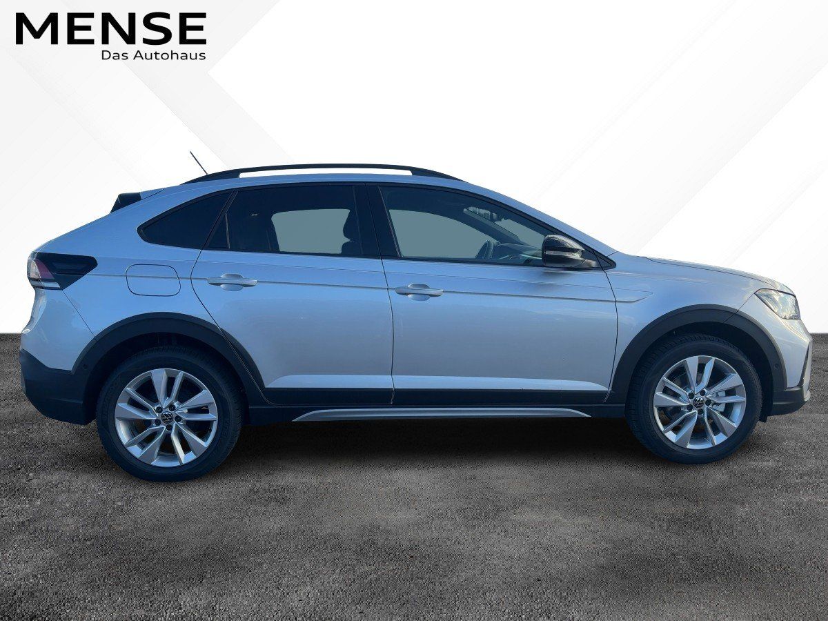 Fahrzeugabbildung Volkswagen Taigo Life 1.0 l TSI 5-Gang CarPlay ACC LED PDC - mit KI generiert/bearbeitet