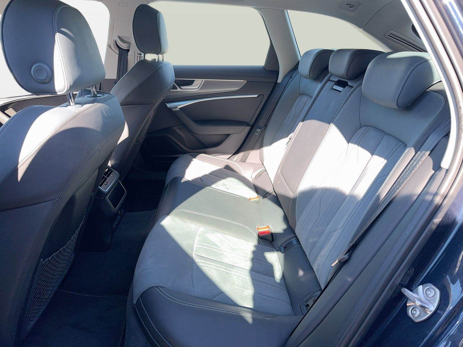 Fahrzeug autohaus mense Fahrzeugabbildung Audi A6 allroad 50 TDI quattro Tiptronic Matrix B&O - mit KI generiert/bearbeitet