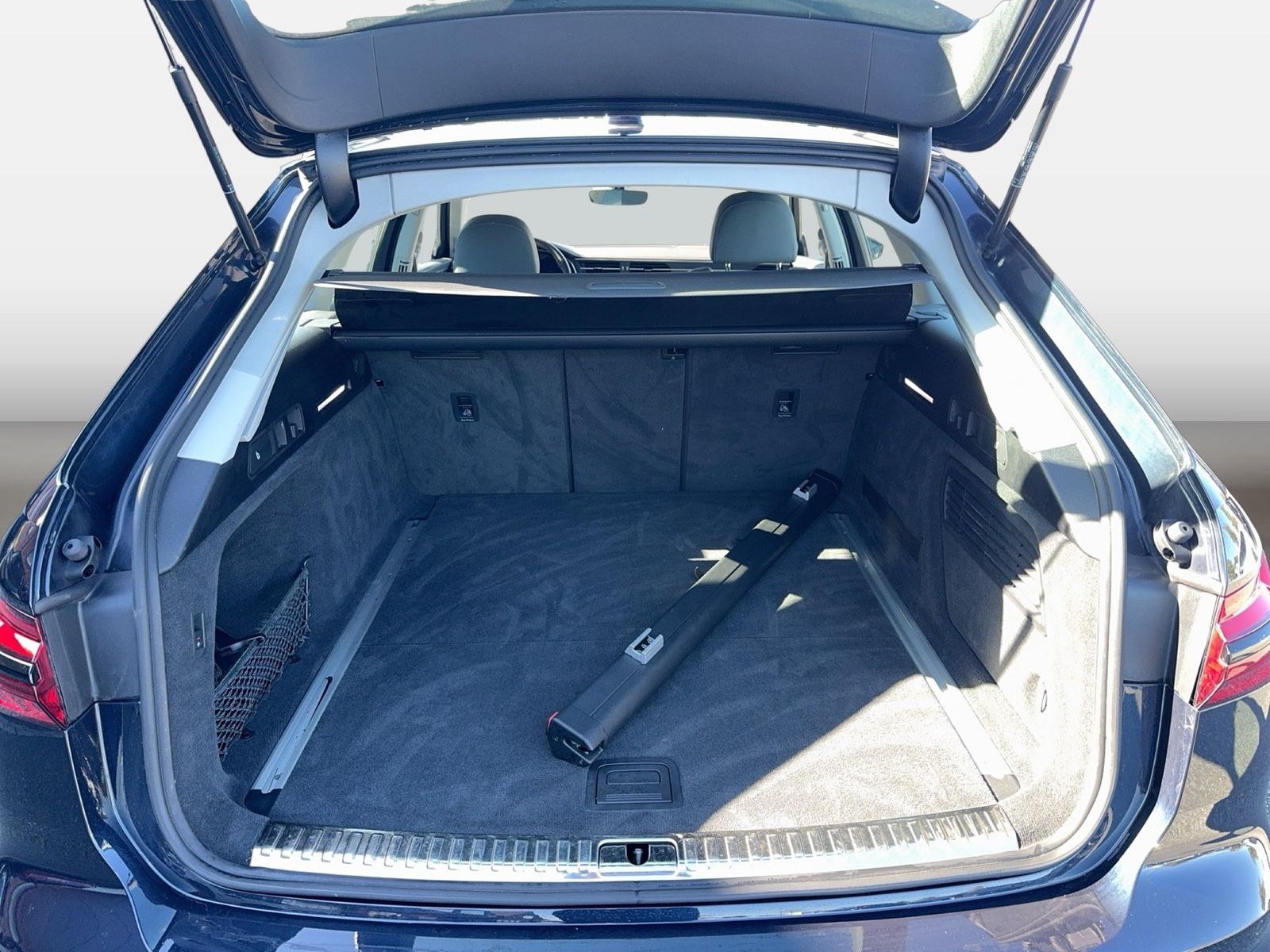 Fahrzeug autohaus mense Fahrzeugabbildung Audi A6 allroad 50 TDI quattro Tiptronic Matrix B&O - mit KI generiert/bearbeitet