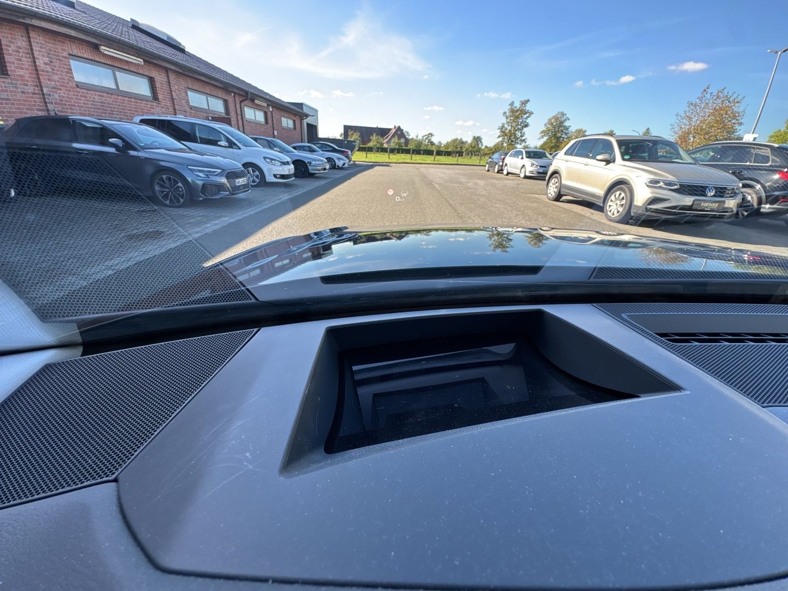 Fahrzeug autohaus mense Fahrzeugabbildung Audi A6 allroad 50 TDI quattro Tiptronic Matrix B&O - mit KI generiert/bearbeitet