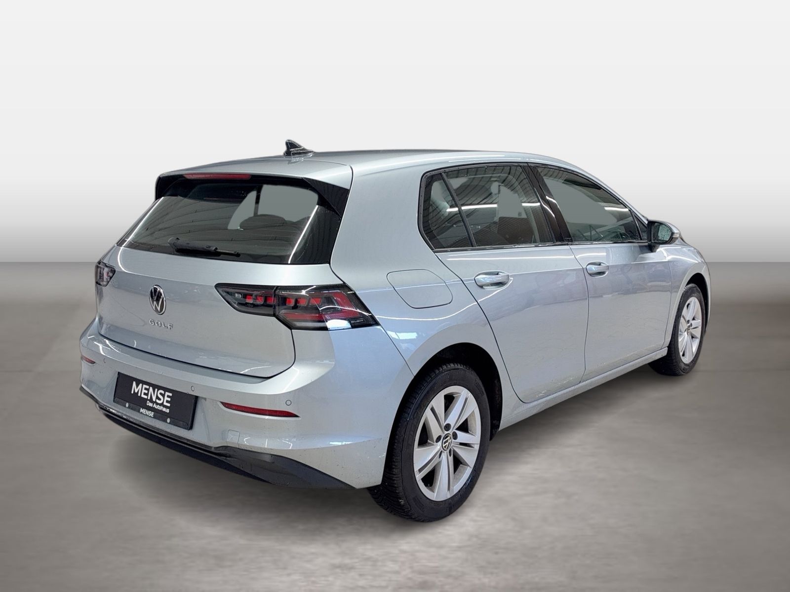 Fahrzeug autohaus mense Fahrzeugabbildung Volkswagen Golf VIII 1.5 TSI Life IQ.Light Matrix CarPlay - mit KI generiert/bearbeitet