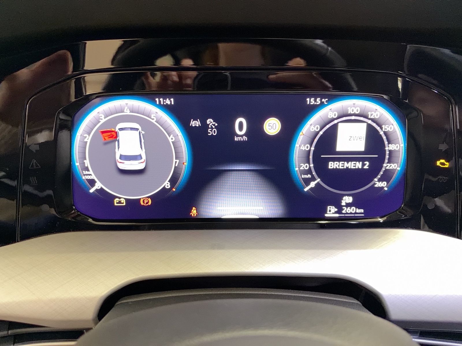 Fahrzeug autohaus mense Fahrzeugabbildung Volkswagen Golf VIII 1.5 TSI Life IQ.Light Matrix CarPlay - mit KI generiert/bearbeitet