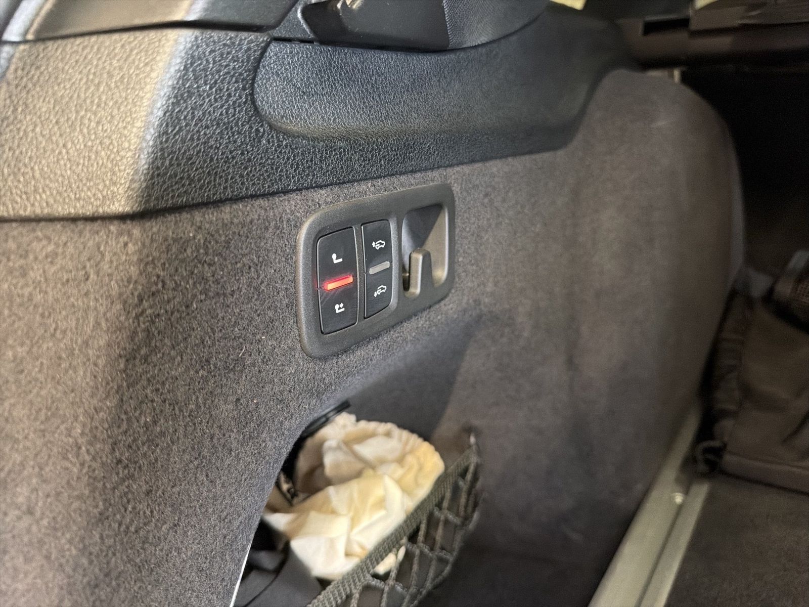 Fahrzeug autohaus mense Fahrzeugabbildung Audi Q7 60 TFSI e quattro tiptronic S line Matrix B&O - mit KI generiert/bearbeitet