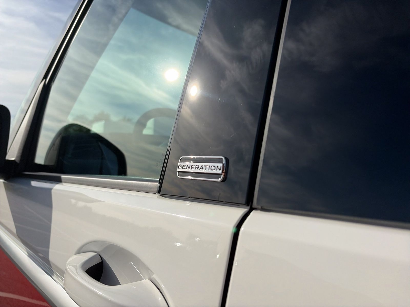 Fahrzeug autohaus mense Fahrzeugabbildung Volkswagen Multivan Life Generation 2.0 l TDI 110 kW DSG LM - mit KI generiert/bearbeitet
