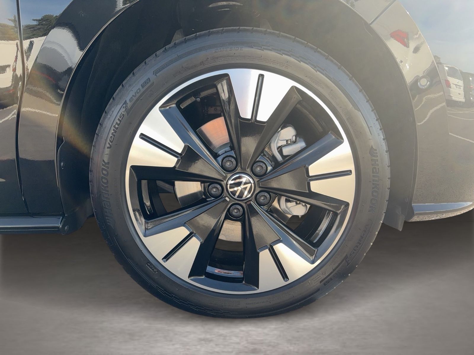 Fahrzeug autohaus mense Fahrzeugabbildung Volkswagen Multivan Life Generation 2.0 TDI 110kW DSG AHK - mit KI generiert/bearbeitet
