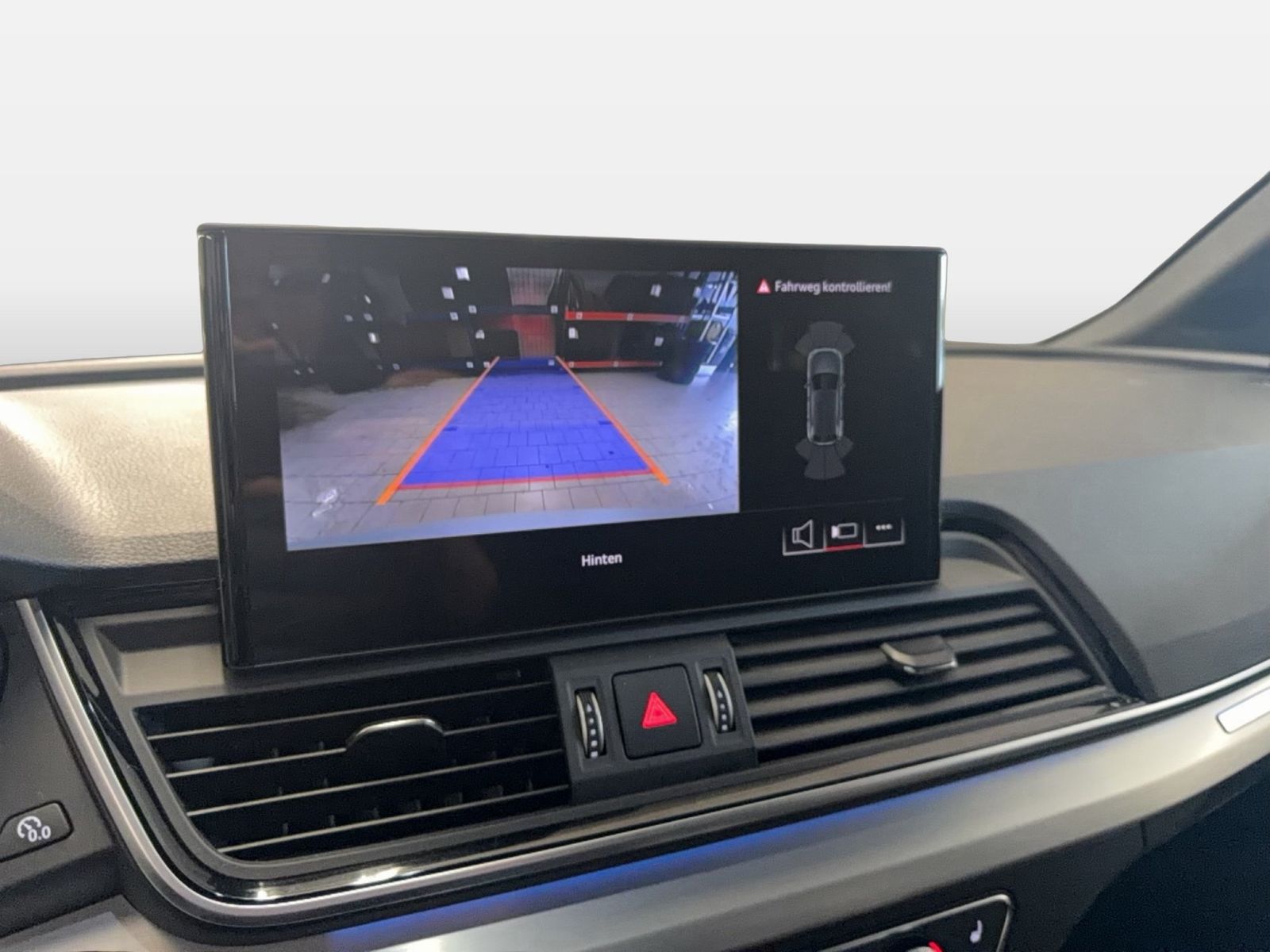 Fahrzeug autohaus mense Fahrzeugabbildung Audi Q5 55 TFSI e quattro S tronic S line Matrix B&O - mit KI generiert/bearbeitet