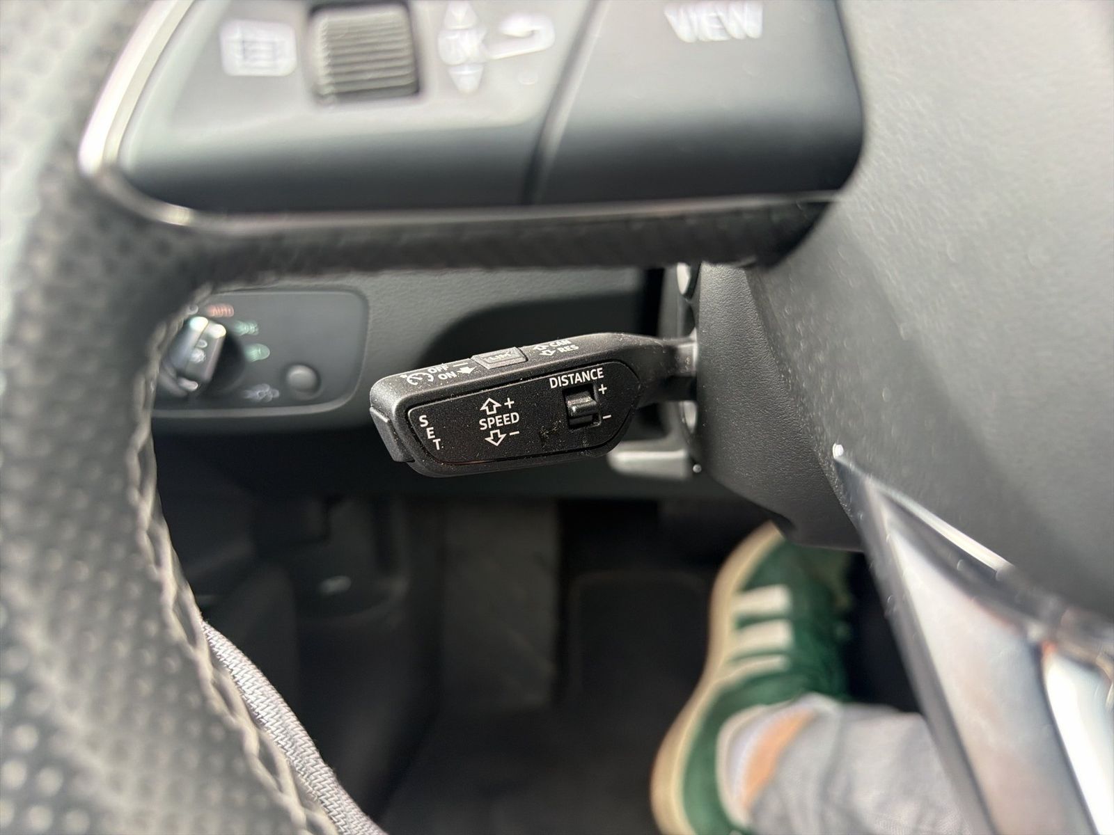 Fahrzeug autohaus mense Fahrzeugabbildung Audi Q5 55 TFSI e quattro S tronic S line Matrix B&O - mit KI generiert/bearbeitet