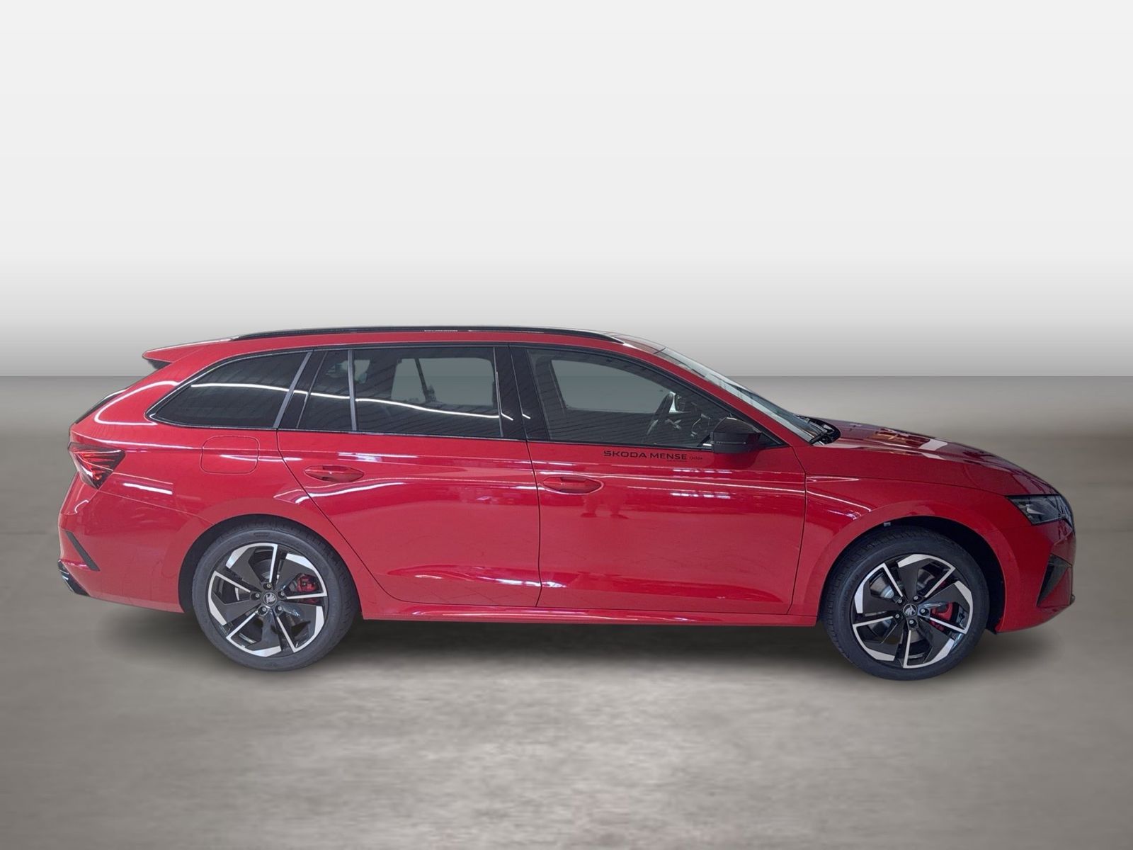 Fahrzeug autohaus mense Fahrzeugabbildung SKODA Octavia Combi RS 2.0l TSI 195kW 7-Gang-DSG AHK - mit KI generiert/bearbeitet