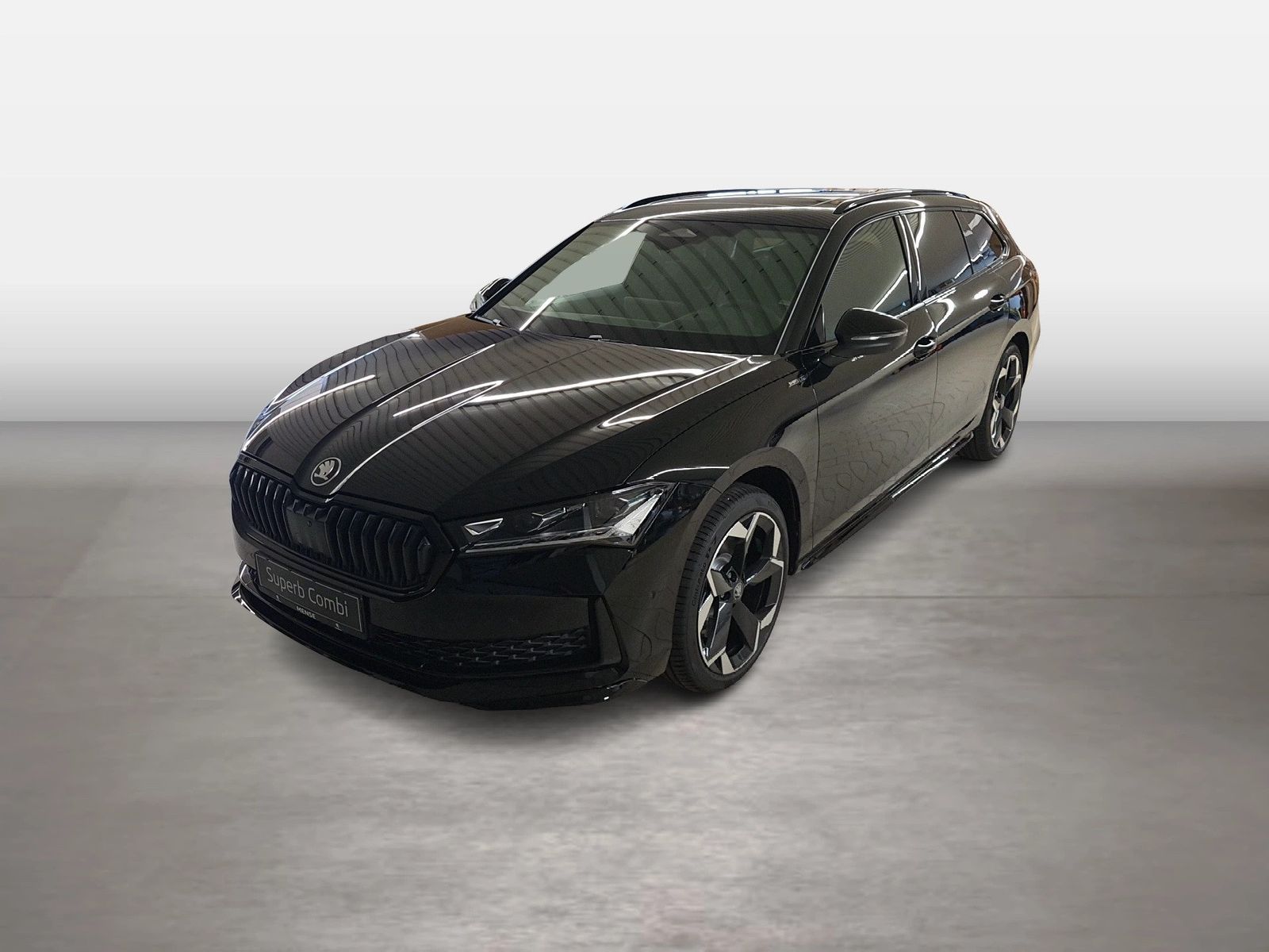 Fahrzeug autohaus mense Fahrzeugabbildung SKODA Superb Combi Sportline 2.0l TSI 150kW 7-Gang-DSG - mit KI generiert/bearbeitet