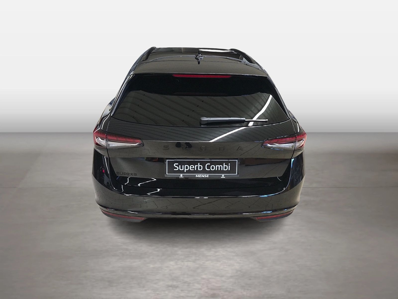 Fahrzeug autohaus mense Fahrzeugabbildung SKODA Superb Combi Sportline 2.0l TSI 150kW 7-Gang-DSG - mit KI generiert/bearbeitet
