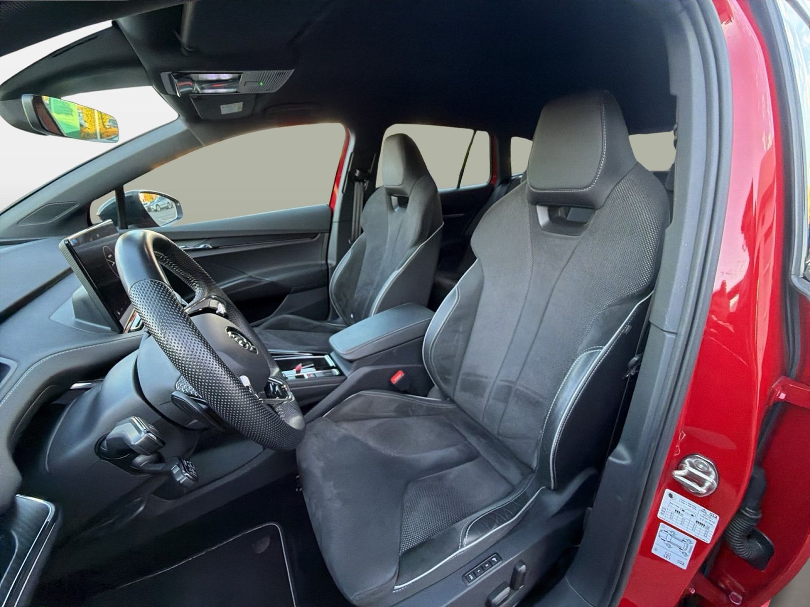 Fahrzeug autohaus mense Fahrzeugabbildung SKODA Enyaq 80X Sportline 82kWh Batterie 195kW Elektro - mit KI generiert/bearbeitet