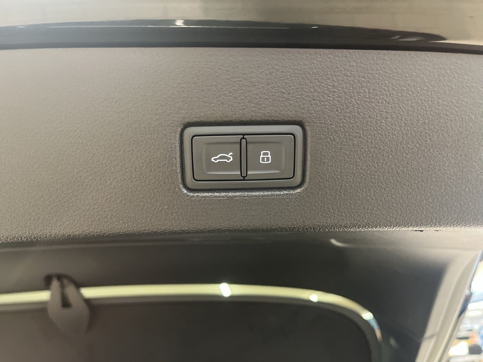 Fahrzeug autohaus mense Fahrzeugabbildung Audi A7 Sportback 45 TFSI quattro S tronic ACC LED LM - mit KI generiert/bearbeitet