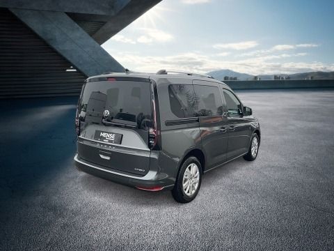 Fahrzeugabbildung Volkswagen Caddy 5-Sitzer 1.5 TSI eHybrid 85 kW DSG CarPlay - mit KI generiert/bearbeitet