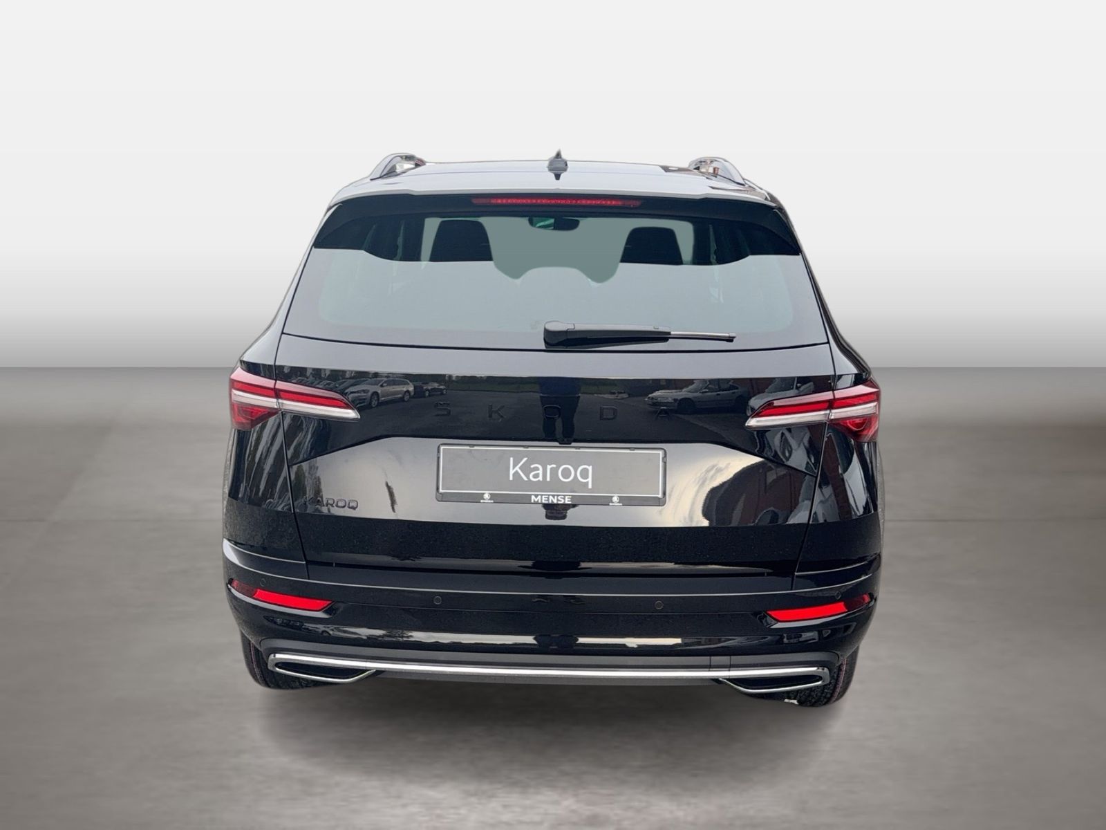 Fahrzeug autohaus mense Fahrzeugabbildung SKODA Karoq Sportline 1.5l TSI 110kW 7-Gang-DSG Matrix - mit KI generiert/bearbeitet