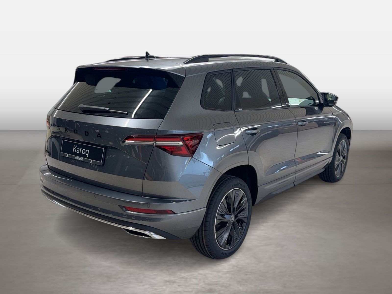 Fahrzeug autohaus mense Fahrzeugabbildung SKODA Karoq Sportline 1.5l TSI 110kW 7-Gang-DSG Matrix - mit KI generiert/bearbeitet