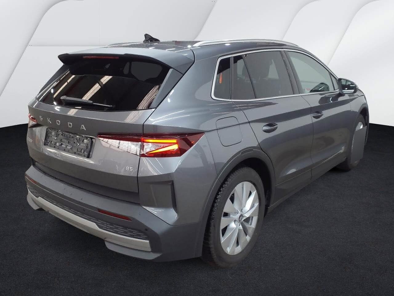 Fahrzeug autohaus mense Fahrzeugabbildung SKODA Elroq 85 Loft 4xSHZG ACC LED Navi Fernlichtass. - mit KI generiert/bearbeitet