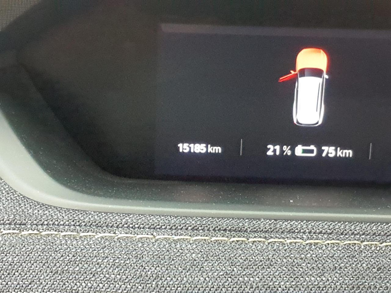 Fahrzeug autohaus mense Fahrzeugabbildung SKODA Elroq 85 Loft 4xSHZG ACC LED Navi Fernlichtass. - mit KI generiert/bearbeitet