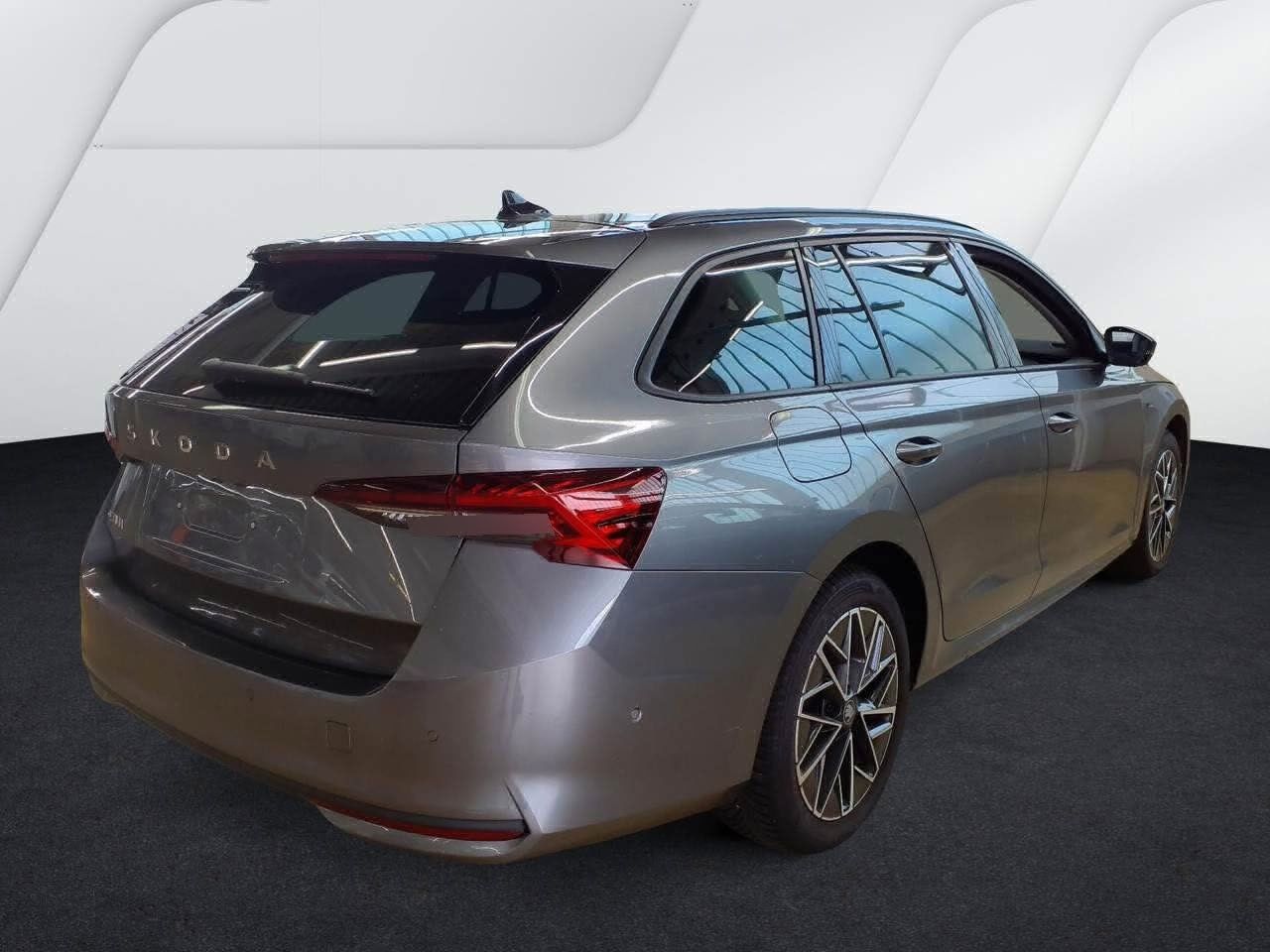 Fahrzeug autohaus mense Fahrzeugabbildung SKODA Octavia Combi Tour 2.0l TDI Matrix HUD Pano SD - mit KI generiert/bearbeitet