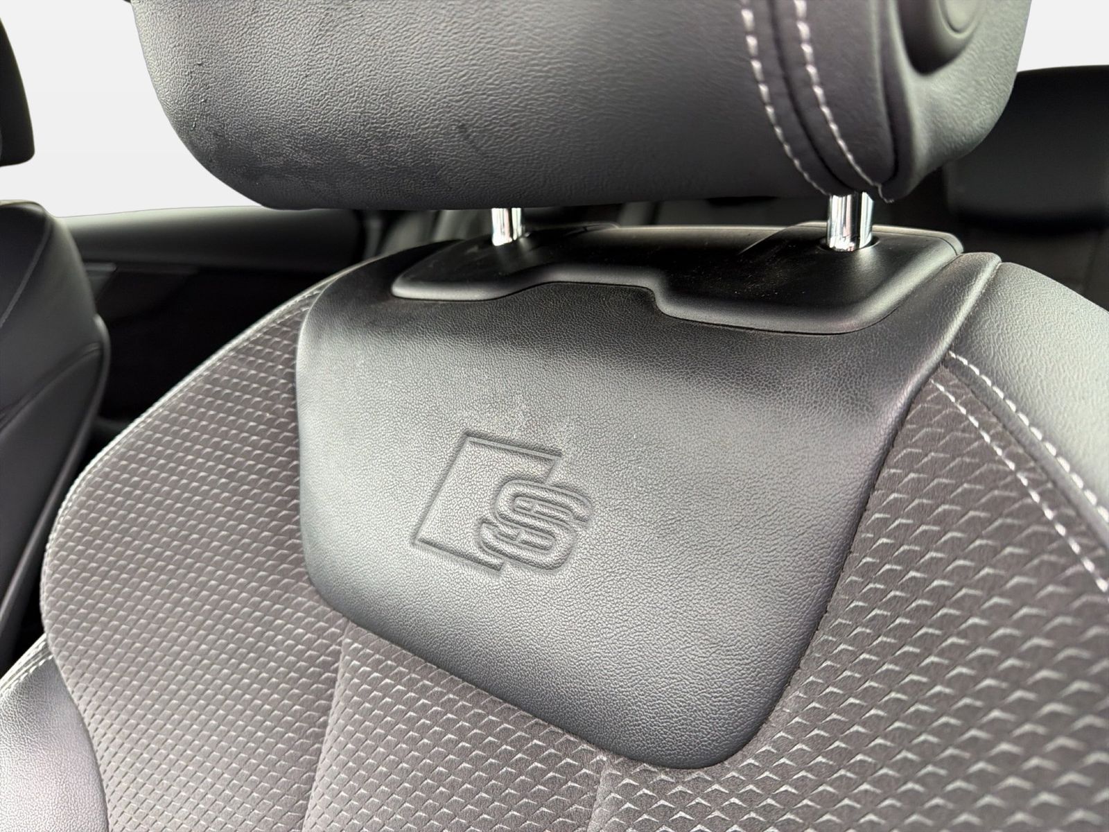 Fahrzeug autohaus mense Fahrzeugabbildung Audi A5 Sportback 45 2.0 TFSI MHEV quattro S-Line ACC - mit KI generiert/bearbeitet