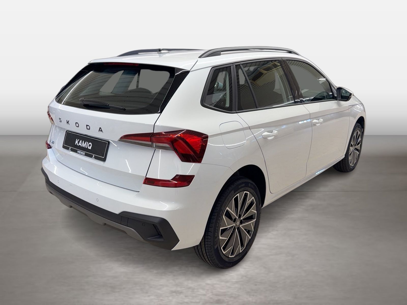 Fahrzeugabbildung SKODA Kamiq 1.0 TSI Tour Matrix LED VirtualCP Facelift - mit KI generiert/bearbeitet